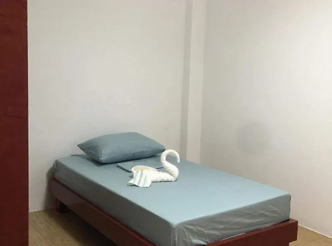 5 Min Walk To Famous Blue Water And Tourist Area Lapu-Lapu City
