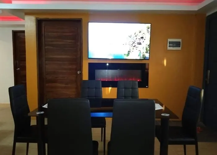 5 Min Walk To Famous Blue Water And Tourist Area Lapu-Lapu City